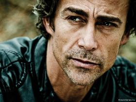 Фото актёра Дэниэл Бернхард