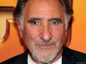 Фото актёра Джадд Хёрш