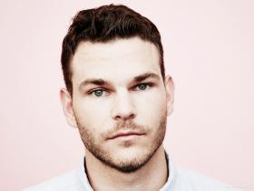 Фото актёра Джош Хелман