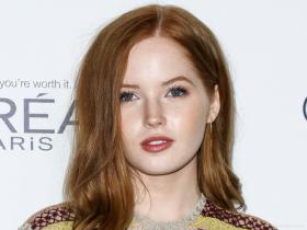 Фото актёра Элли Бамбер