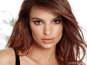 Фото актёра Эмили Ратаковски