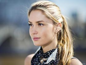 Фото актёра Евгения Брик