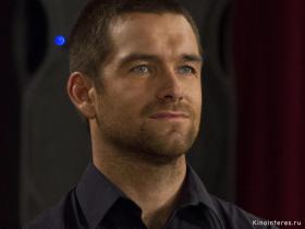 Фото актёра Грифф Ферст