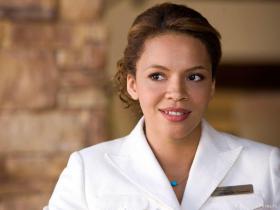 Фото актёра Кармен Эджого