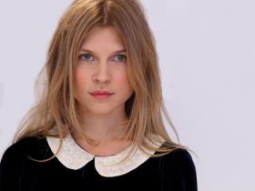 Фото актёра Клеманс Поэзи