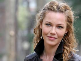 Фото актёра Конни Нильсен