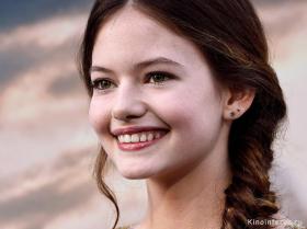 Фото актёра Маккензи Фой