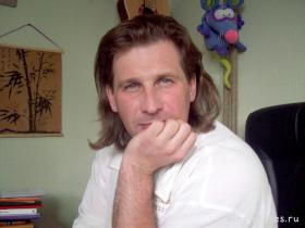 Фото актёра Олег Посполитак