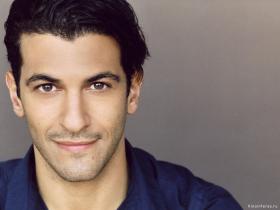 Фото актёра Саймон Кассианидес