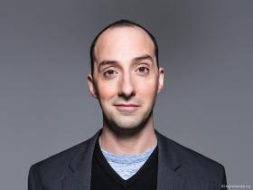 Фото актёра Тони Хейл