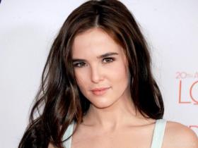 Фото актёра Зои Дойч