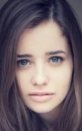 Фото актёра Холли Эрл