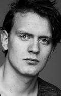 Фото актёра Вебьёрн Энгер
